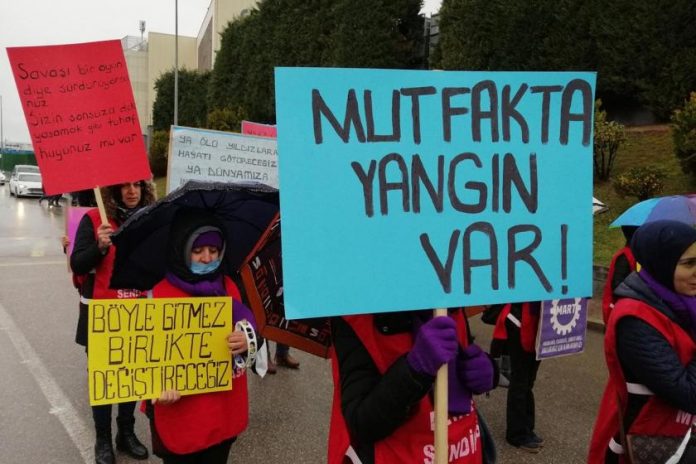 ekonomik kriz ve yoksulluk